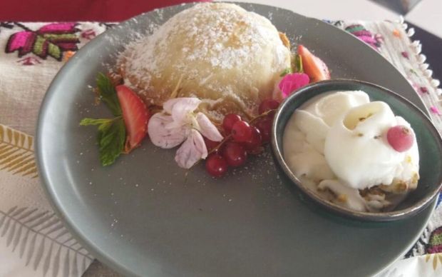 Yufkayla Sarılmış Beyaz Çikolatalı Sufle Tarifi