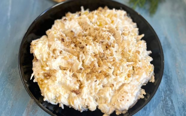 Ayvalı Kereviz Salatası Tarifi