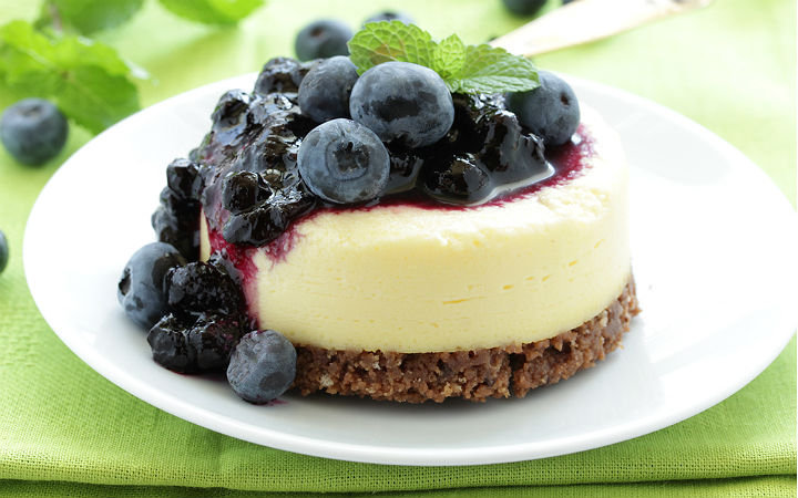 Yaban Mersinli Cheesecake Tarifi