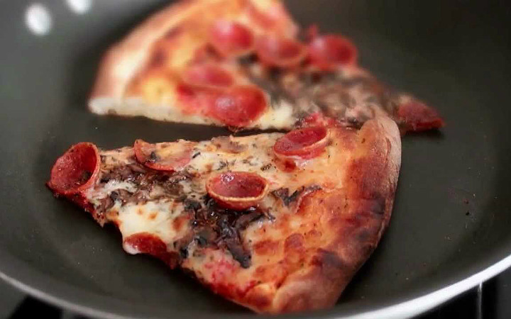 pizza-nasil-isitilir-manset