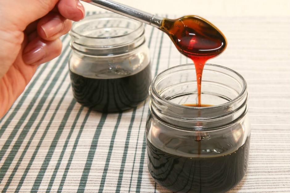 http://runawayrice.com/cooking-basics/caramel-sauce-nuoc-mau/ | runawayrice