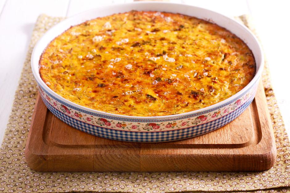 https://yemek.com/tarif/borek-tadinda-mucver/ | Börek Tadında Mücver Tarifi