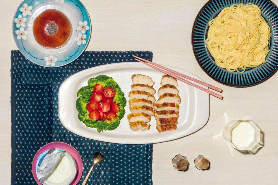https://www.delish.com/food/g19642182/athletes-snacks-around-the-world/?slide=1 | delish