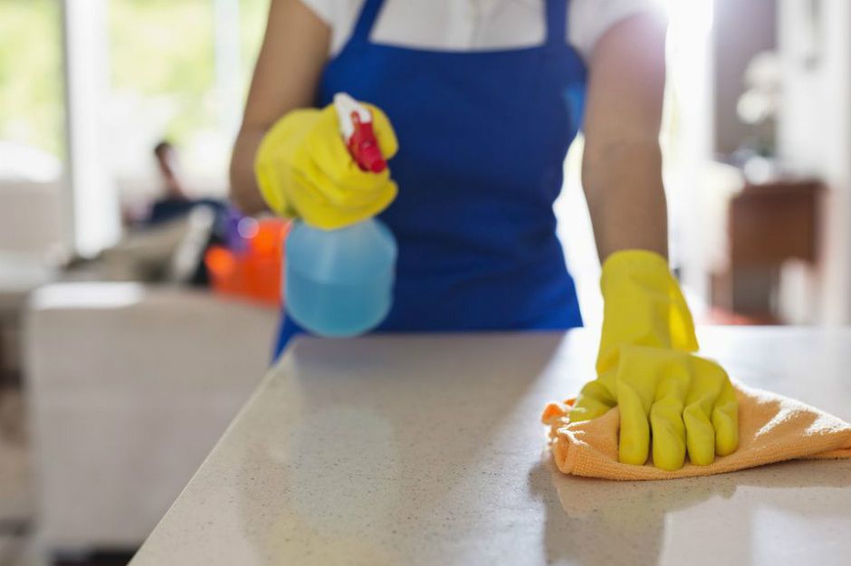 https://www.thespruce.com/cleaning-and-caring-for-laminate-countertops-1901061 | thespruce
