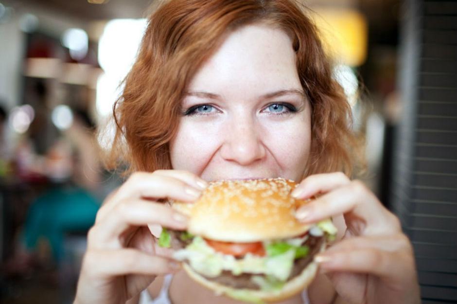 https://www.bannerhealth.com/healthcareblog/articles/2015/june/eating-out-have-your-cake-and-eat-it-too | bannerhealth