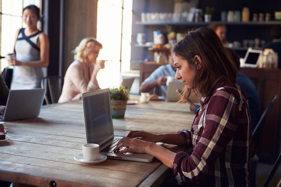 https://www.cebglobal.com/talentdaily/coffee-shop-less-distracting-than-office/ | cebglobal