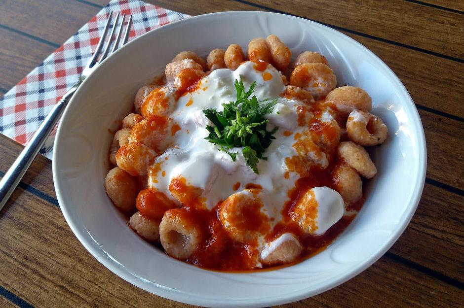 Yoğurtlu Fellah Köftesi Tarifi, Nasıl Yapılır?