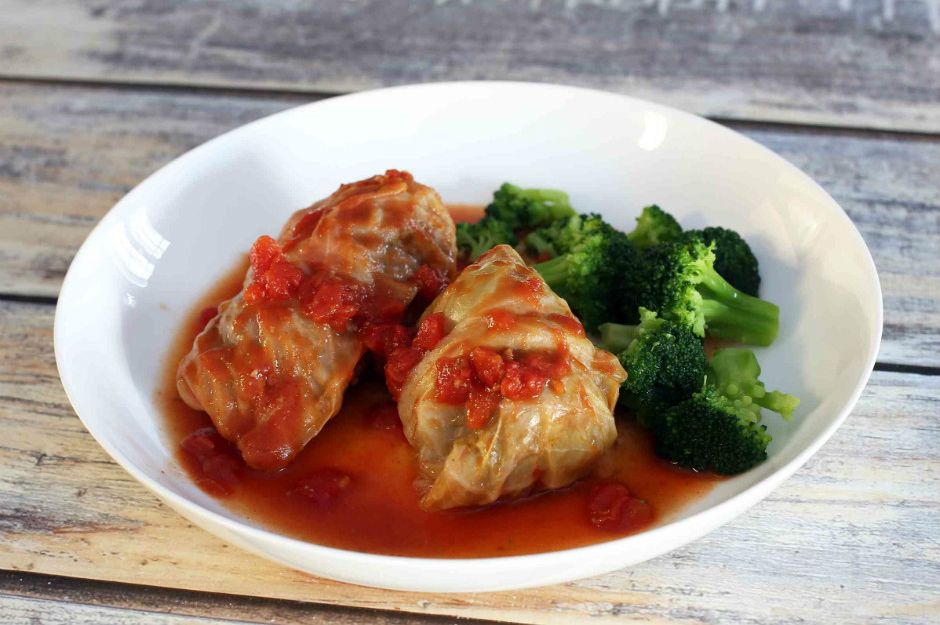 https://www.thespruceeats.com/swedish-cabbage-rolls-slow-cooker-3055201 | thespruceeats