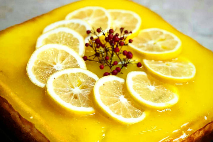 https://yemek.com/tarif/limonlu-cheesecake-3/ | Limonlu Cheesecake Tarifi