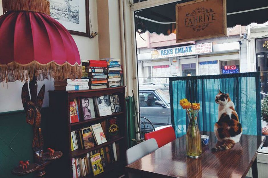Istanbul Daki En Huzur Dolu 8 Kitap Kafe Yemek Com