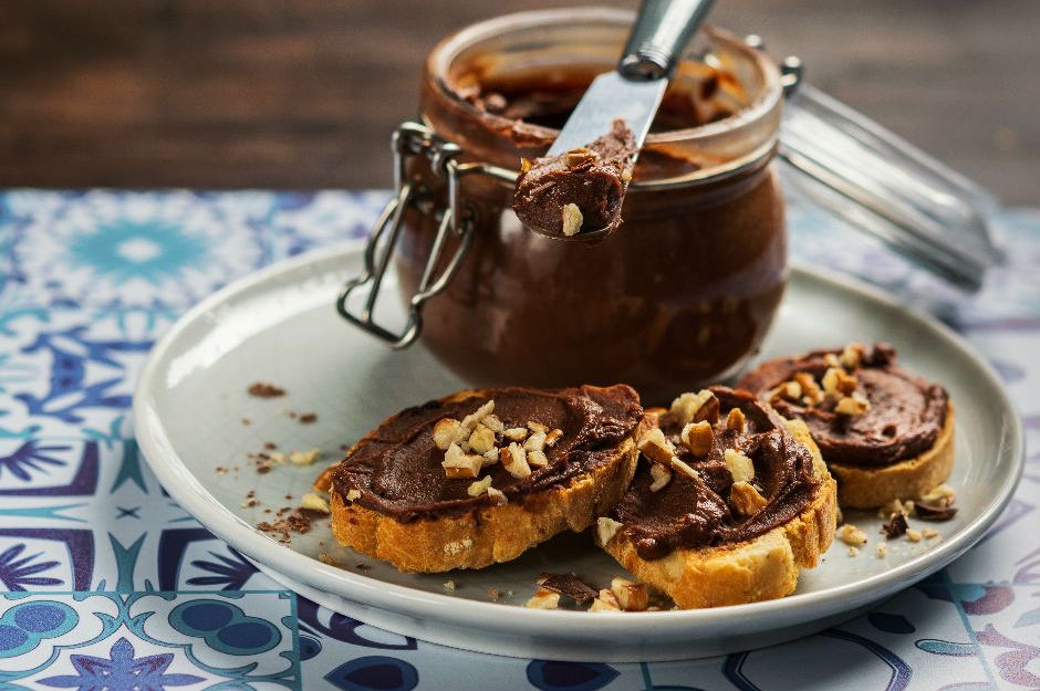 https://yemek.com/tarif/kahvaltilik-cikolata/ | Kahvaltılık Çikolata Tarifi