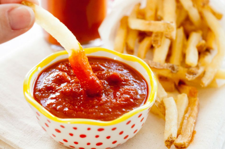 https://thepioneerwoman.com/food-and-friends/how-to-make-ketchup/ |thepioneerwoman.com