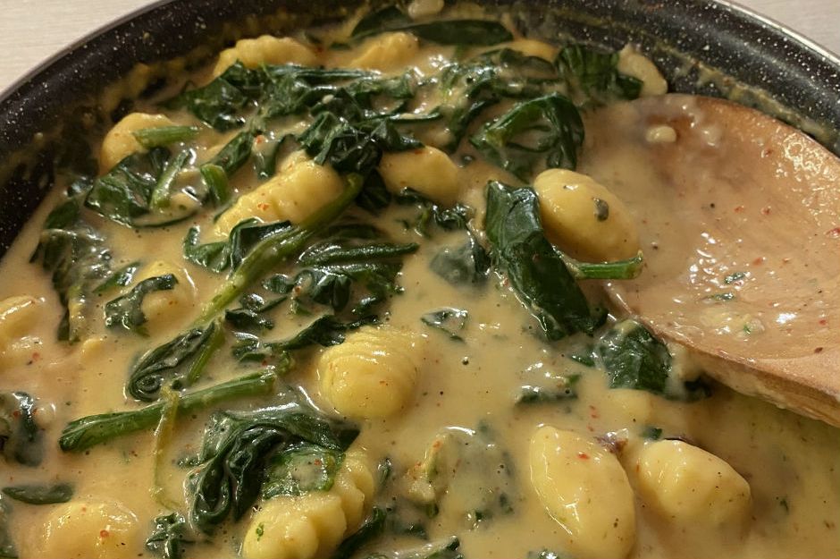 ispanak-soslu-gnocchi-tarifi