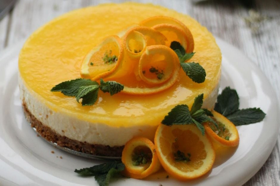 portakal-ve-beyaz-cikolatali-cheesecake-tarifi