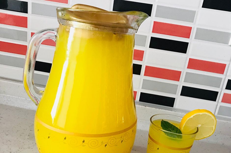 https://yemek.com/tarif/ev-yapimi-limonata-5/ | Ev Yapımı Limonata Tarifi