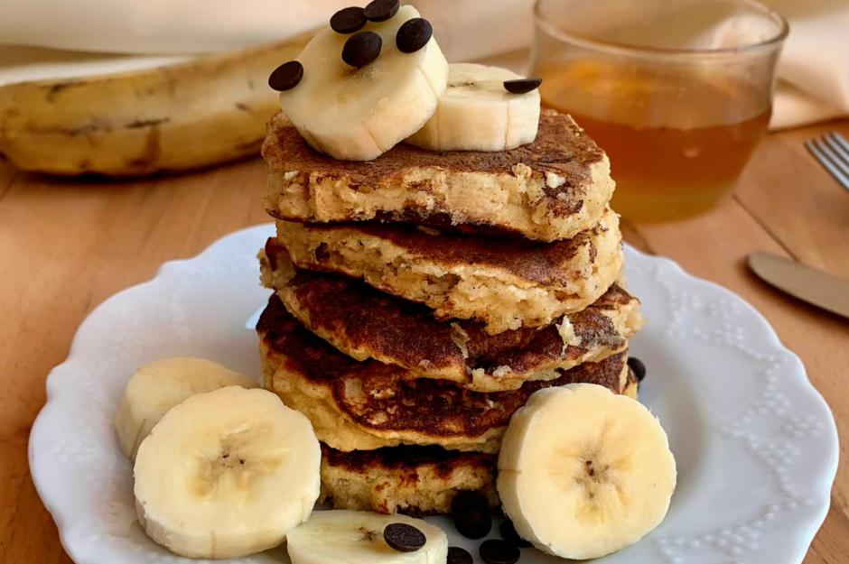 https://yemek.com/tarif/badem-unlu-fit-pancake/ | Badem Unlu Fit Pancake Tarifi