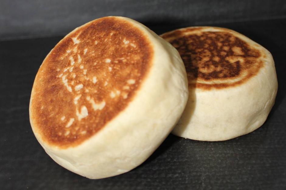 https://yemek.com/tarif/english-muffin/ | English Muffin Tarifi