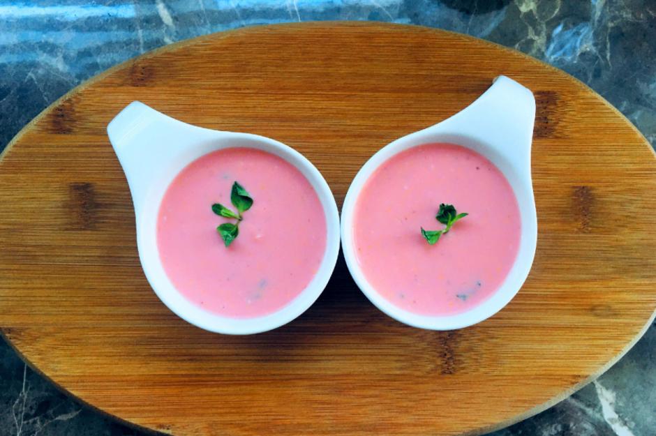 https://yemek.com/tarif/pembe-dip-sos/ | Pembe Dip Sos Tarifi