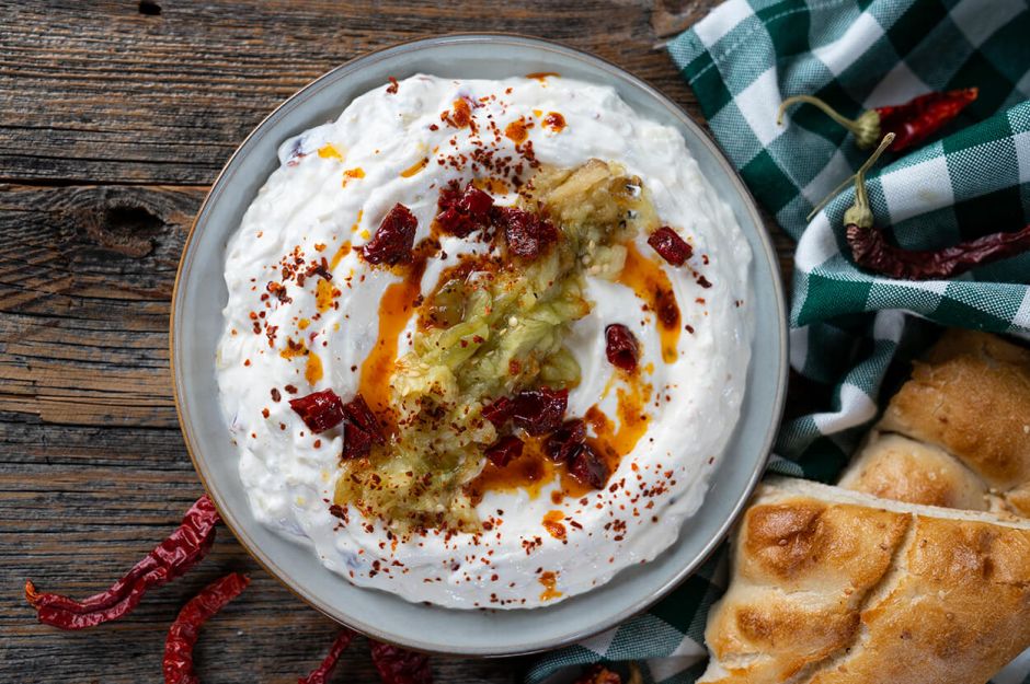 Kebap Mezeleri: Kebabın Yanına Yakışan Meze Tarifleri