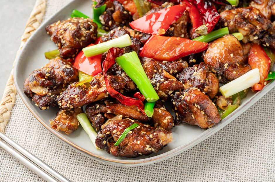 Uzak Doğu Restoranlarında Popüler: Szechuan Tavuğu