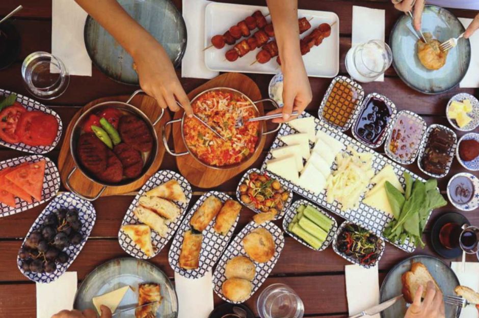 Çorlu Kahvaltı Mekanları: Çorlu'daki En İyi 9 Kahvaltıcı