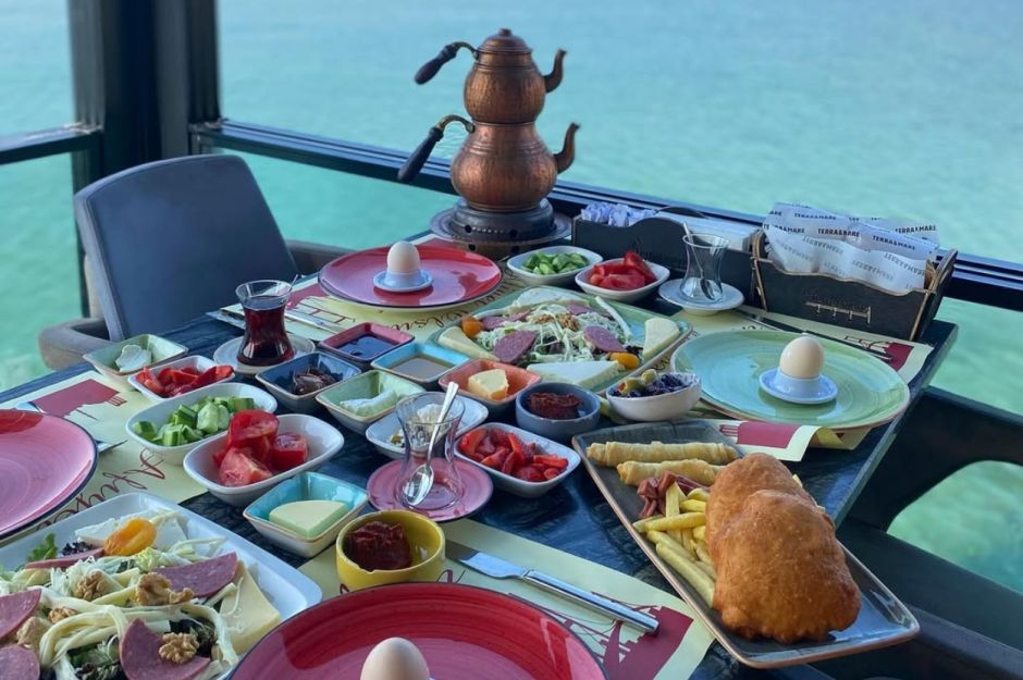 Tekirdağ Kahvaltı Mekanları: Tekirdağ'daki En İyi 10 Kahvaltı Mekanı