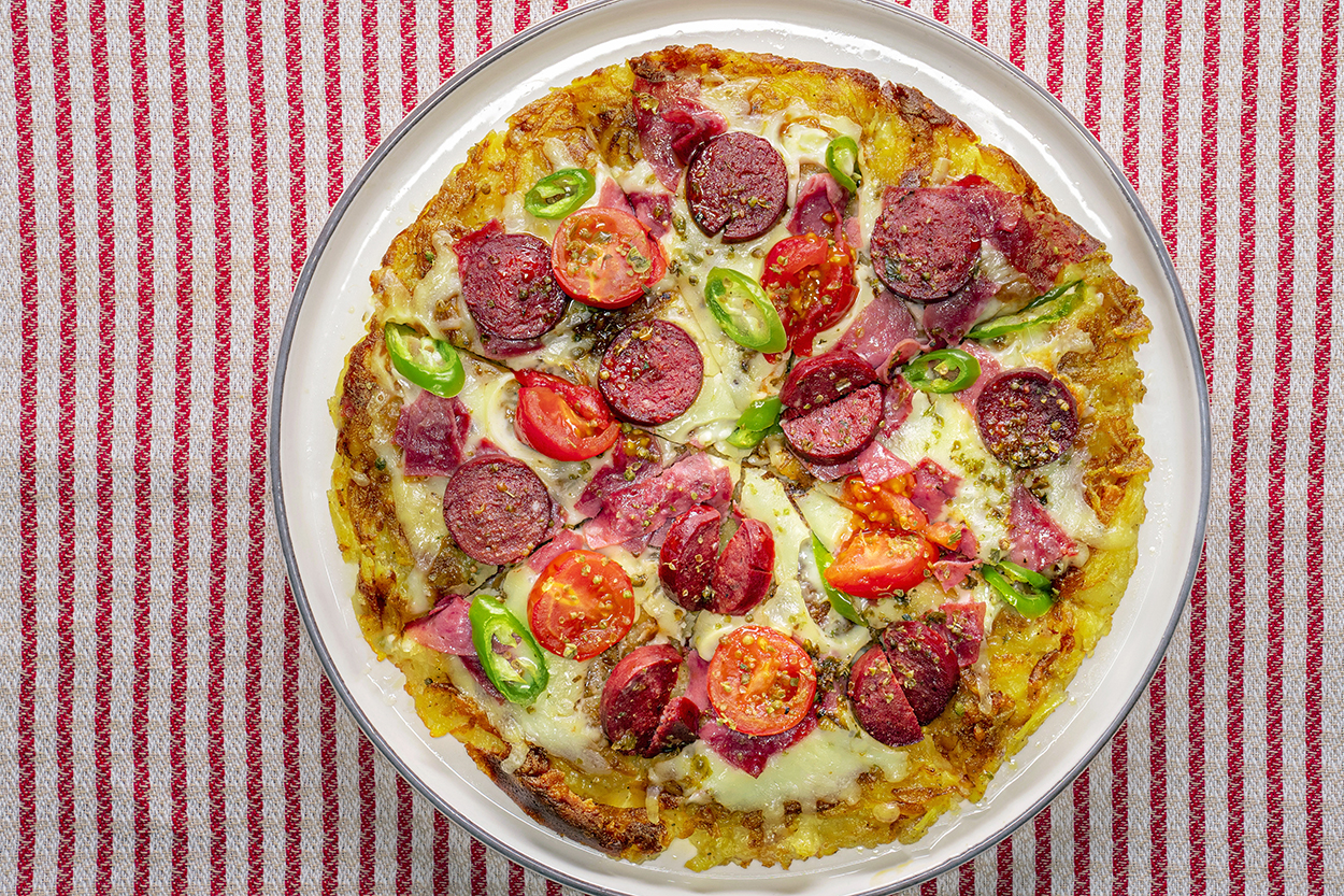 https://yemek.com/tarif/patatesten-pizza/ | Patatesten Pizza Tarifi