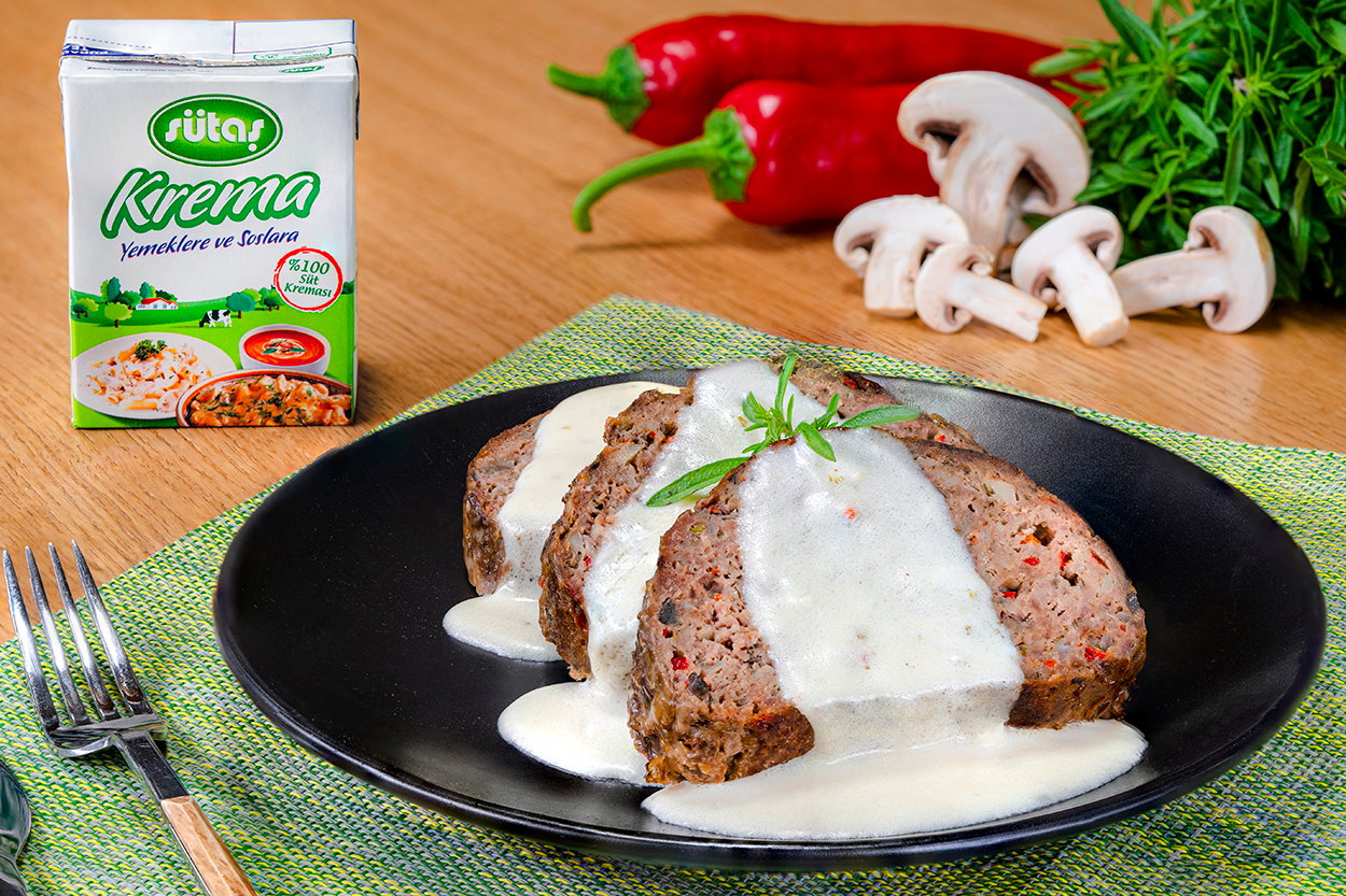 krema-soslu-mantarli-kofte-yemekcom