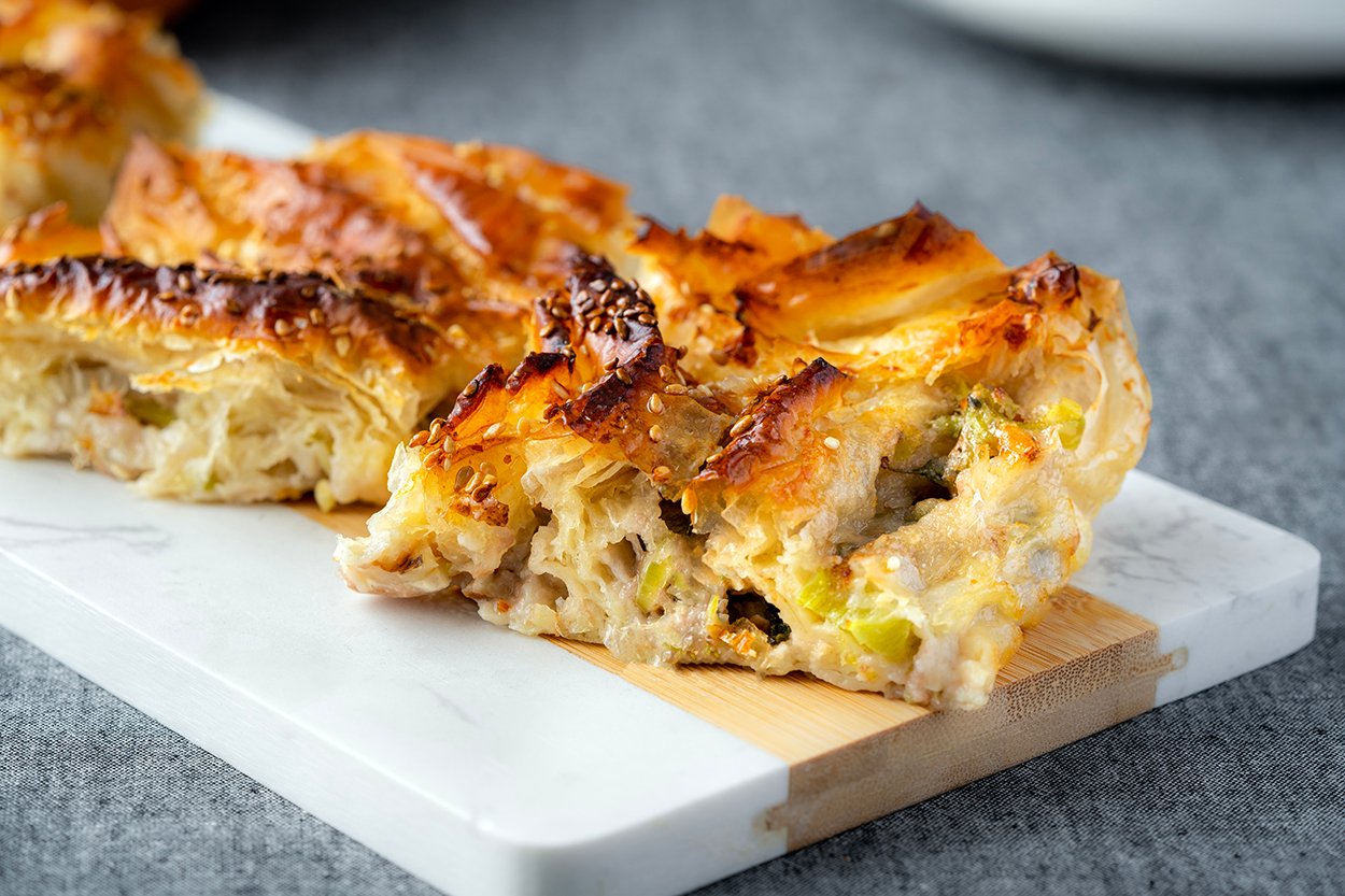 baklava-yufkasindan-borek-yemekcom