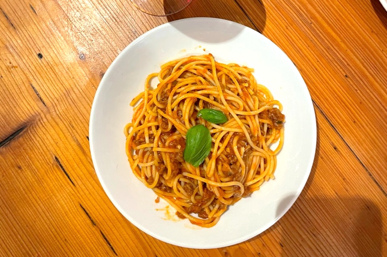 spaghetti-bolognese-selin