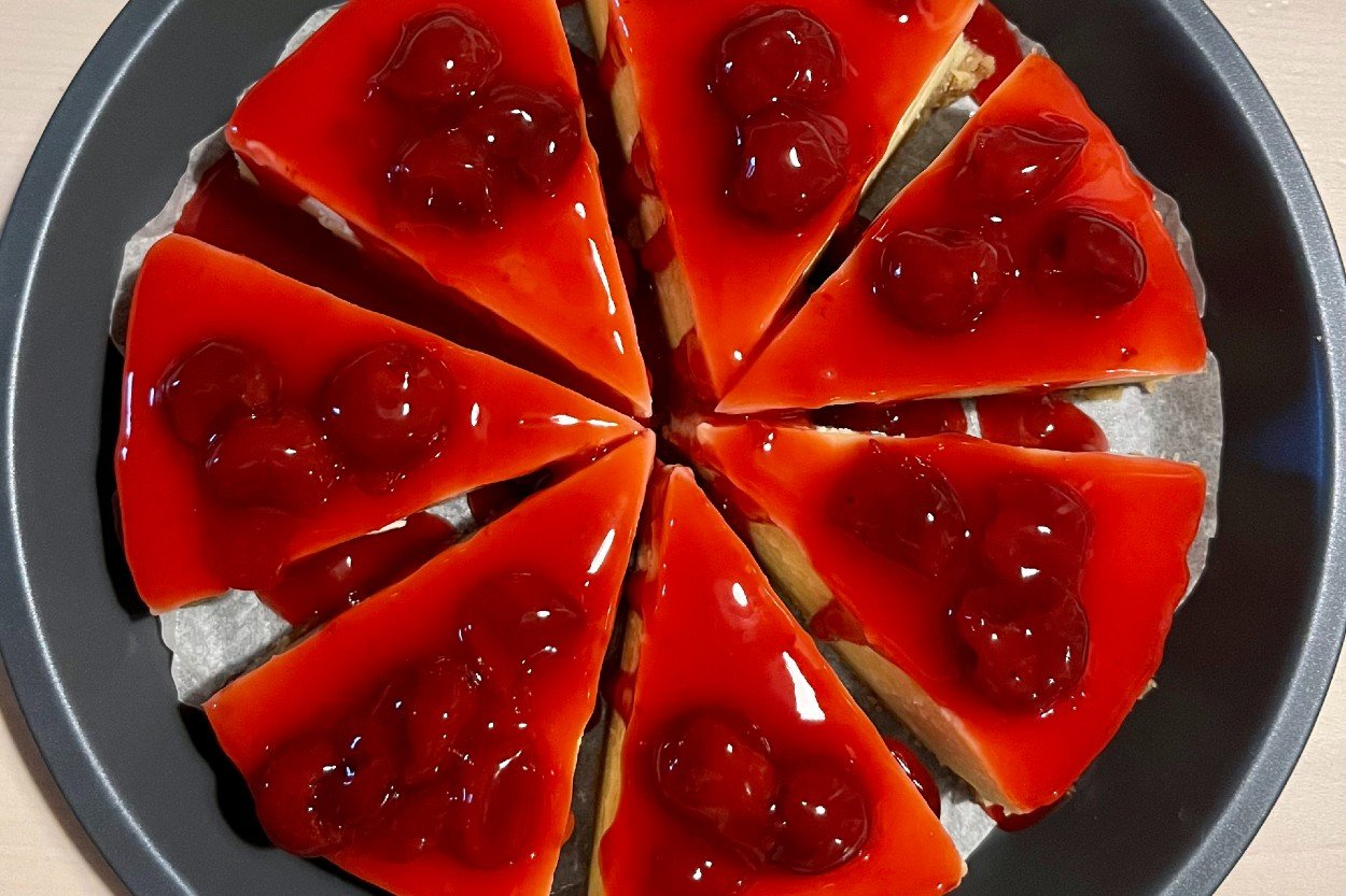 visneli-cheesecake-bilim