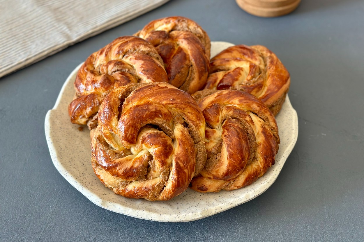 Haşhaş Ezmeli Çörek Tarifi