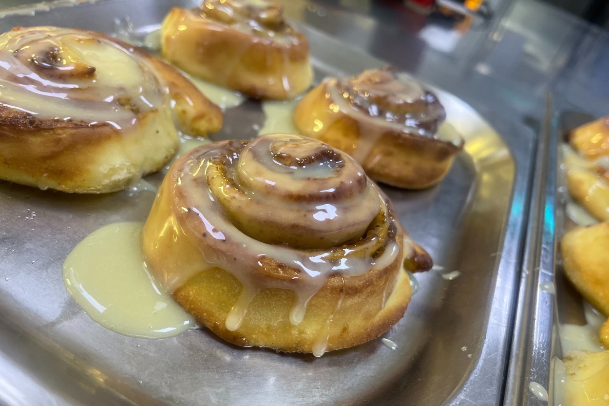 Tam Ölçülü Cinnamon Roll Tarifi