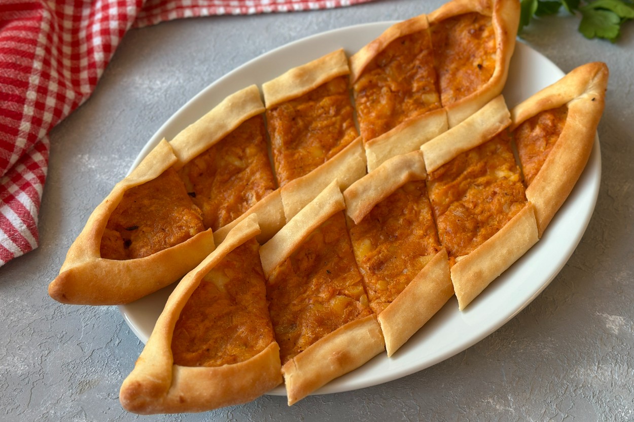 Patatesli Pide Tarifi