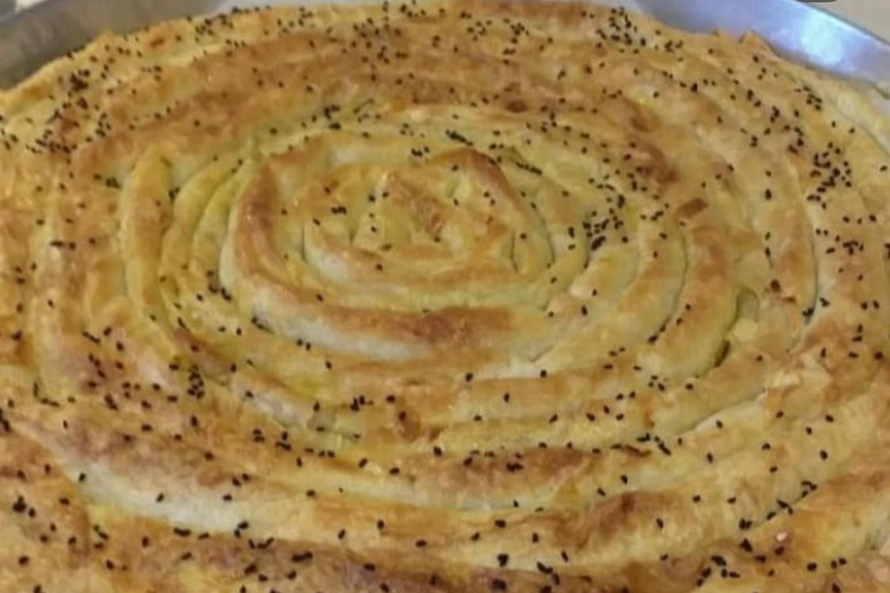 Pırasalı Rulo Börek Tarifi