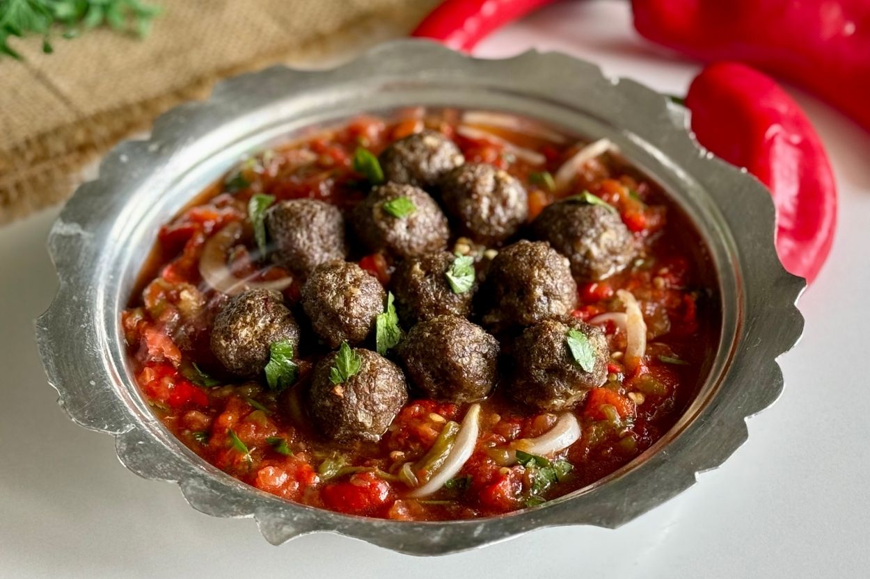 Altı Ezmeli Kebap Tarifi