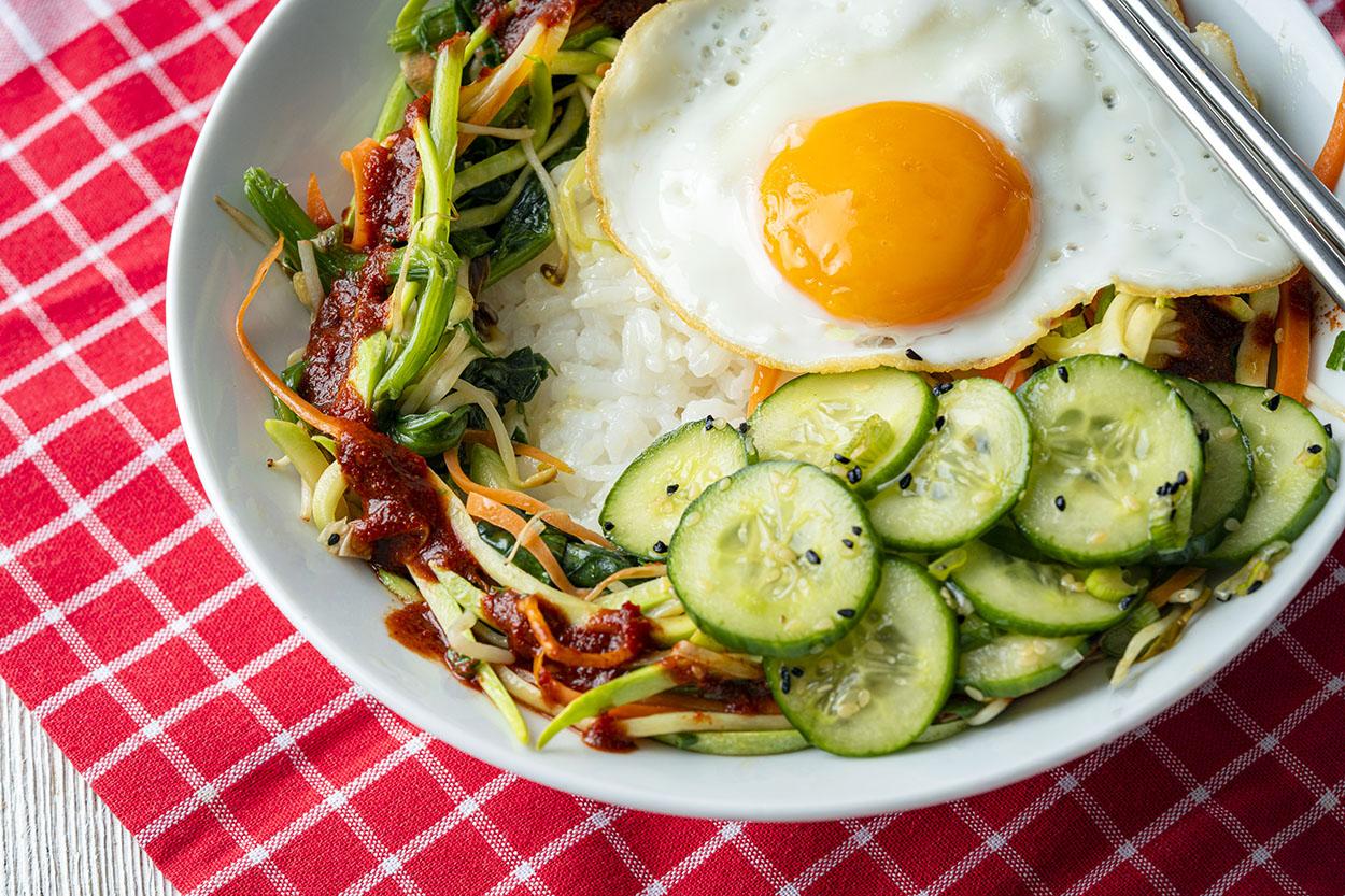 Sebzeli Bibimbap Tarifi