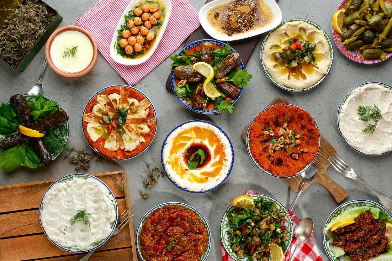 Rakının yanında ne gider?
