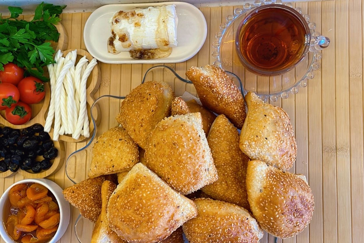 Susamlı Pratik Pişi Tarifi