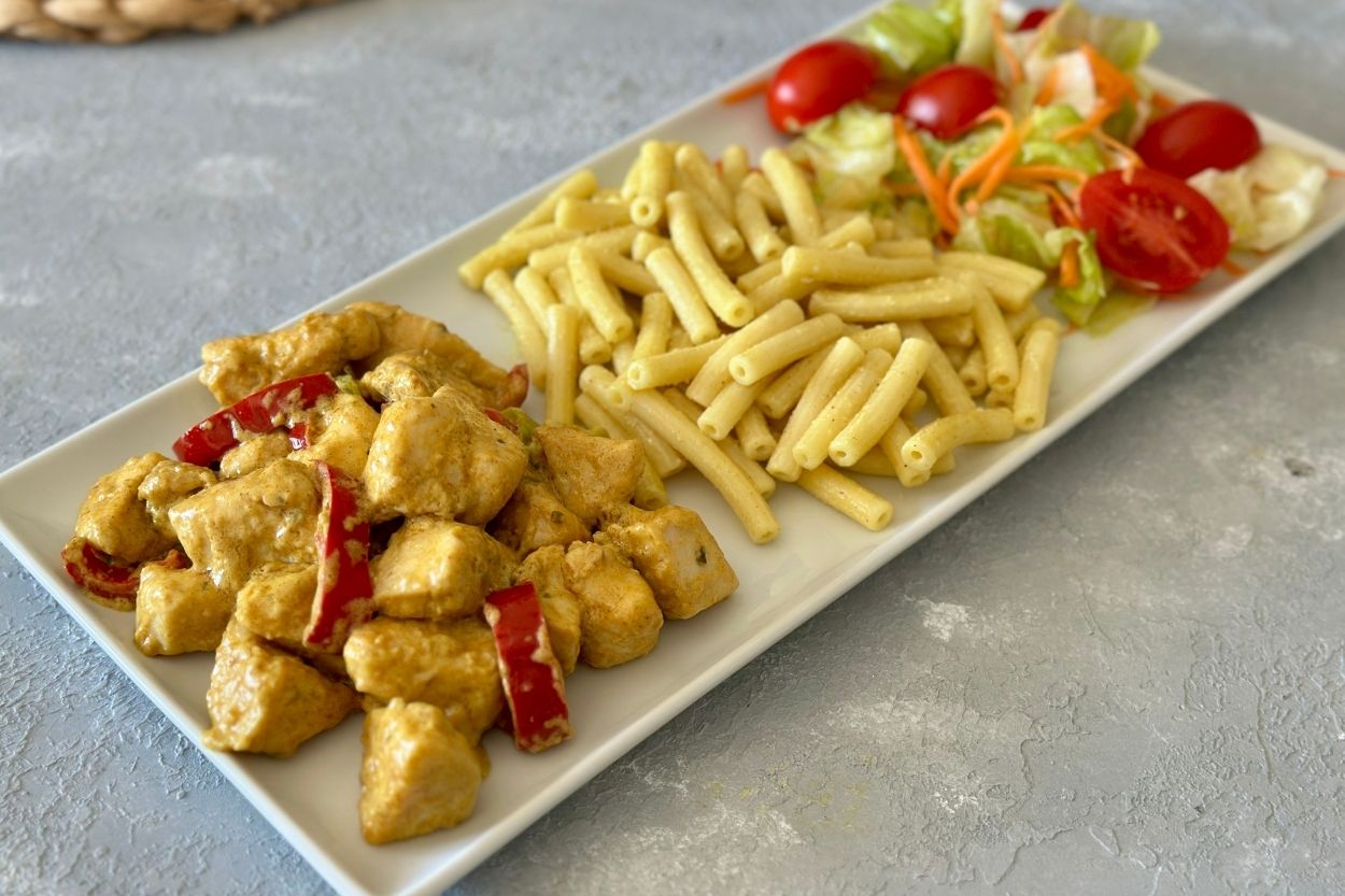 Tavuk Dünyası Köri Soslu Tavuk Tarifi
