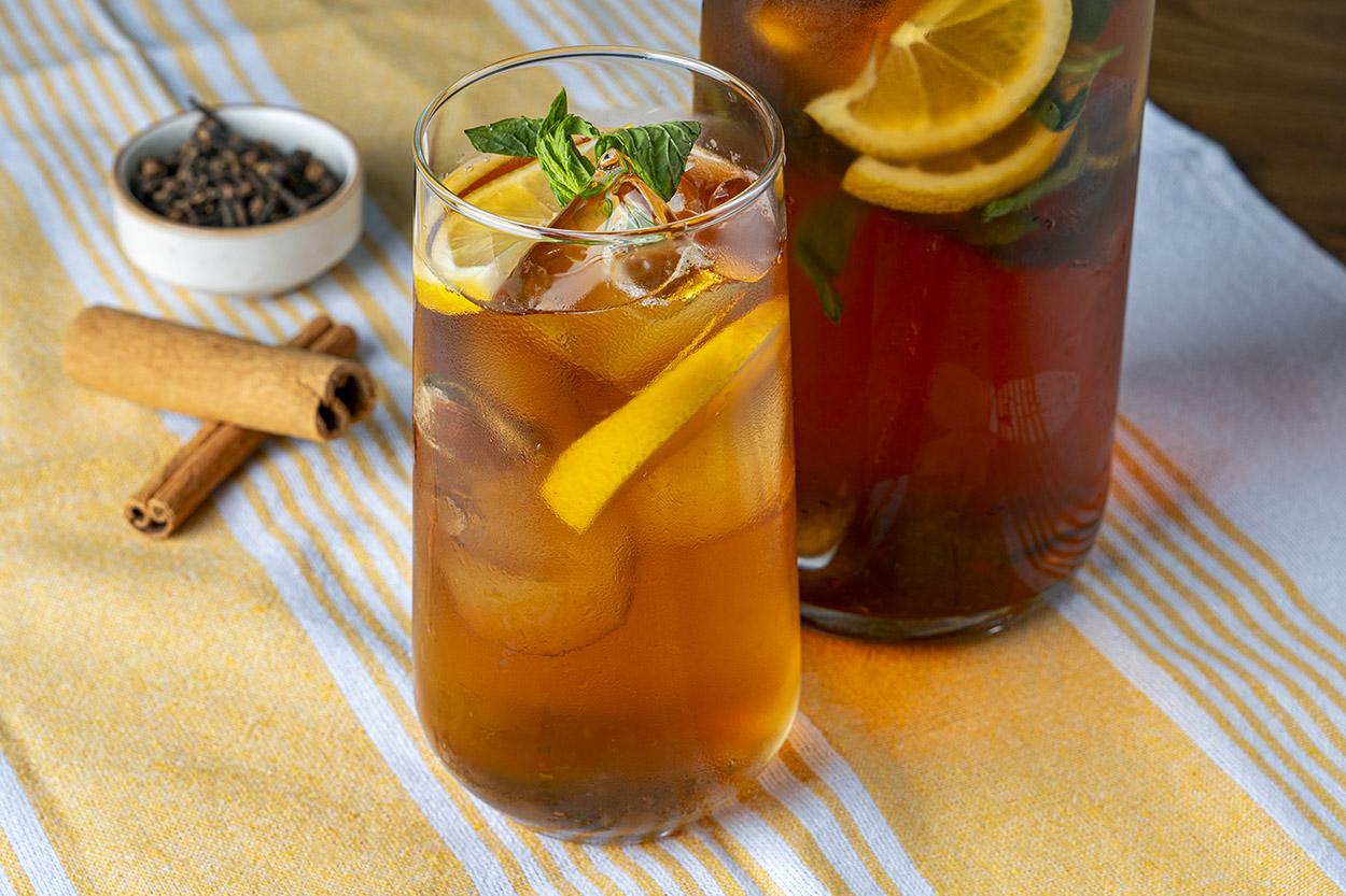 Bergamot ve Baharatlı Soğuk Çay Tarifi