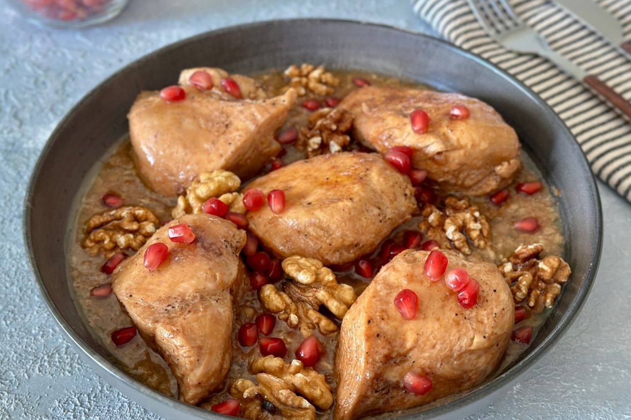 Fesenjan Tarifi