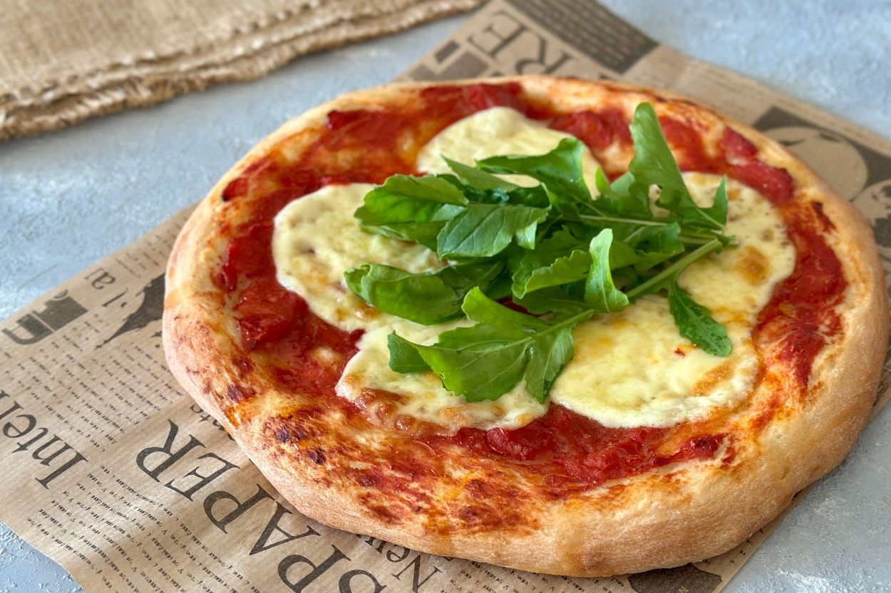 İtalyan Pizza Hamuru Tarifi