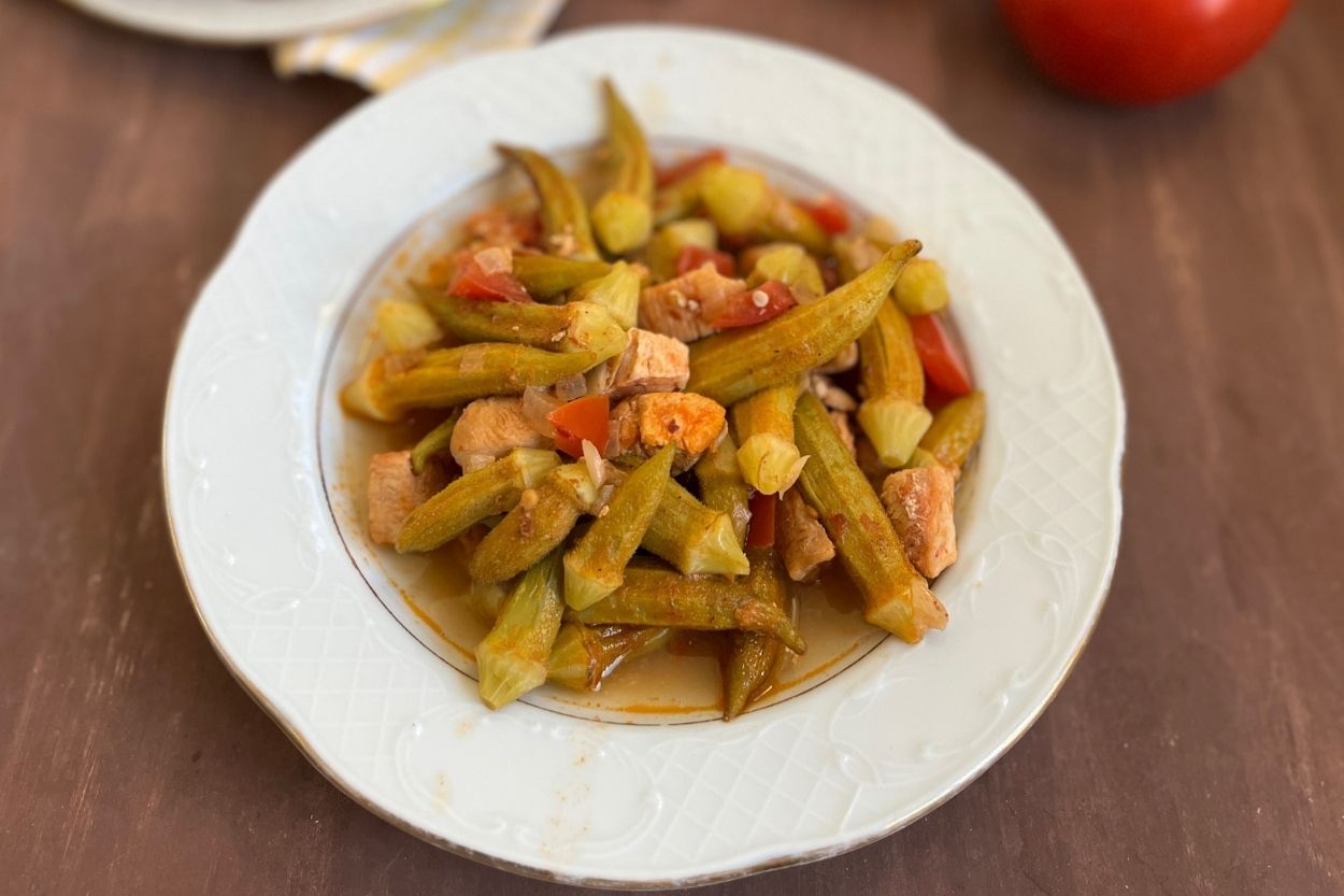 Tavuklu Bamya Tarifi