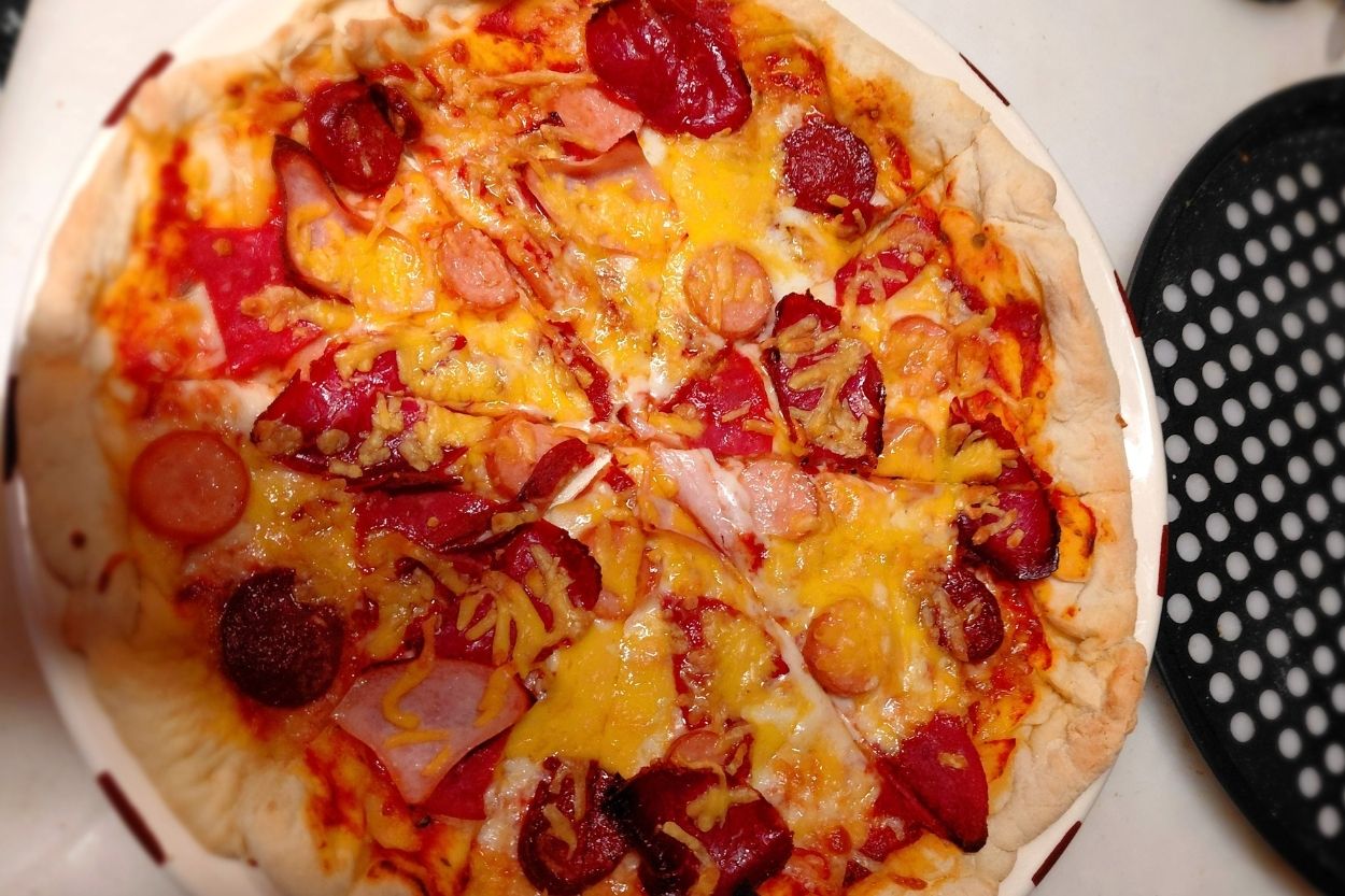 Cheddar Peynirli Pizza Tarifi