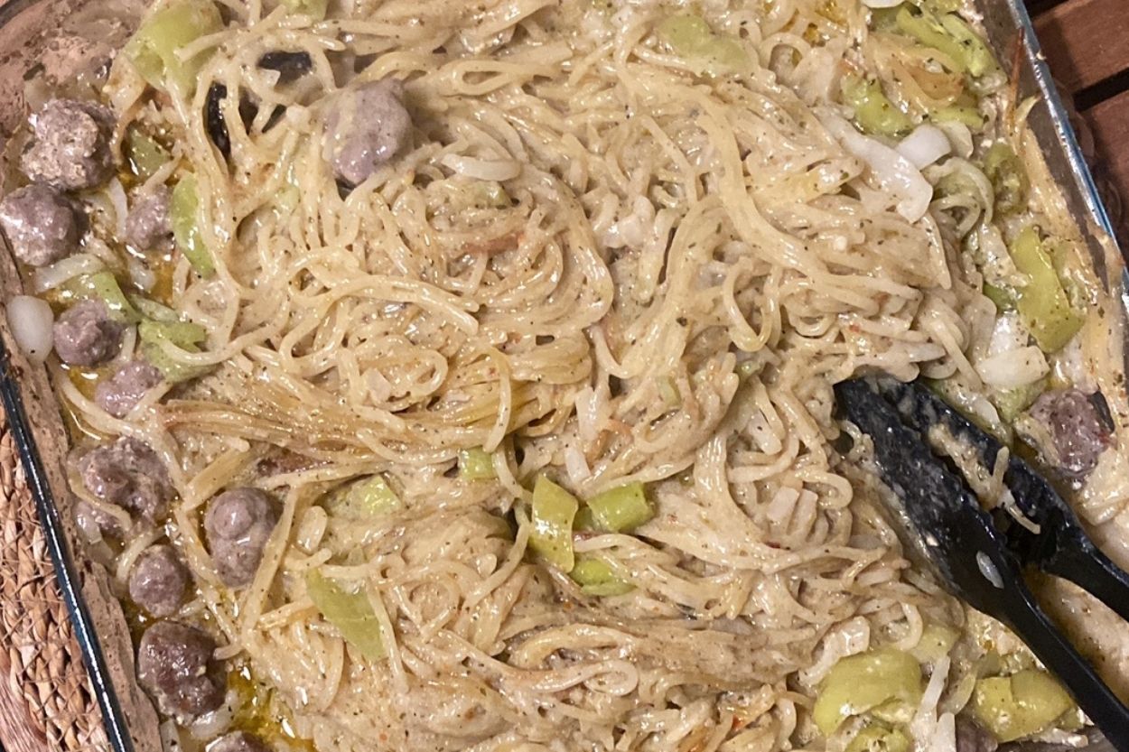Fırında Köfteli Kremalı Makarna Tarifi