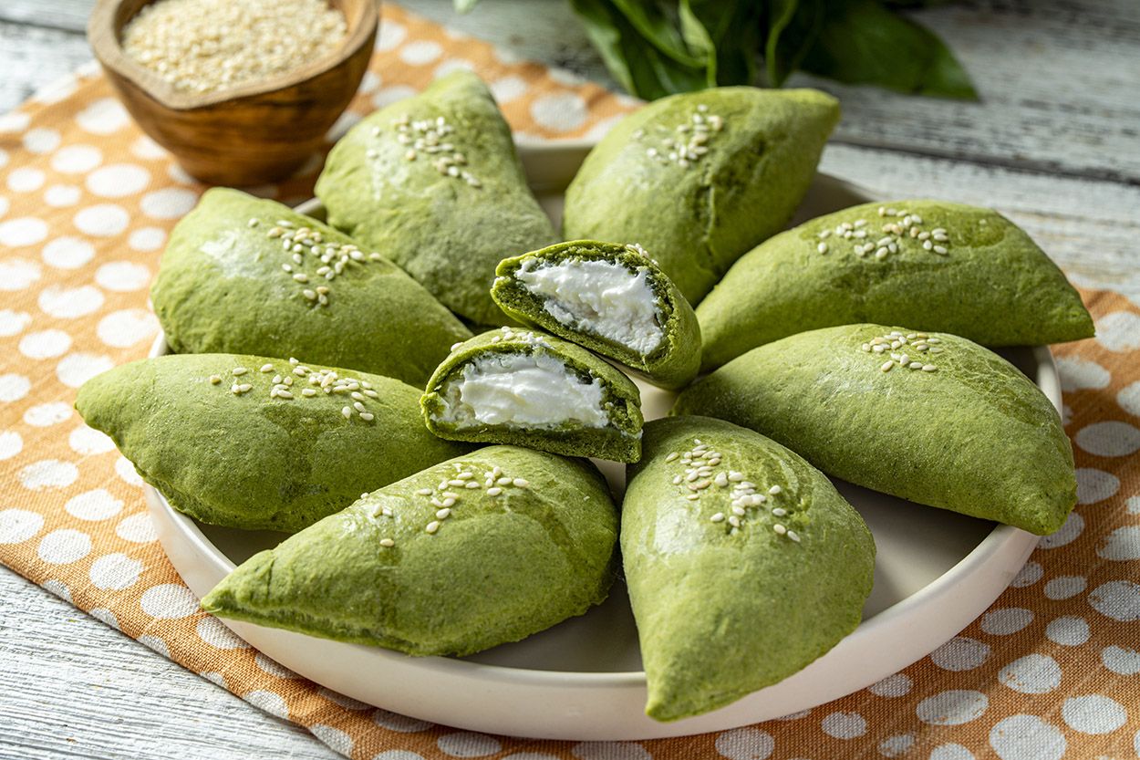 Labneli Yeşil Poğaça Tarifi