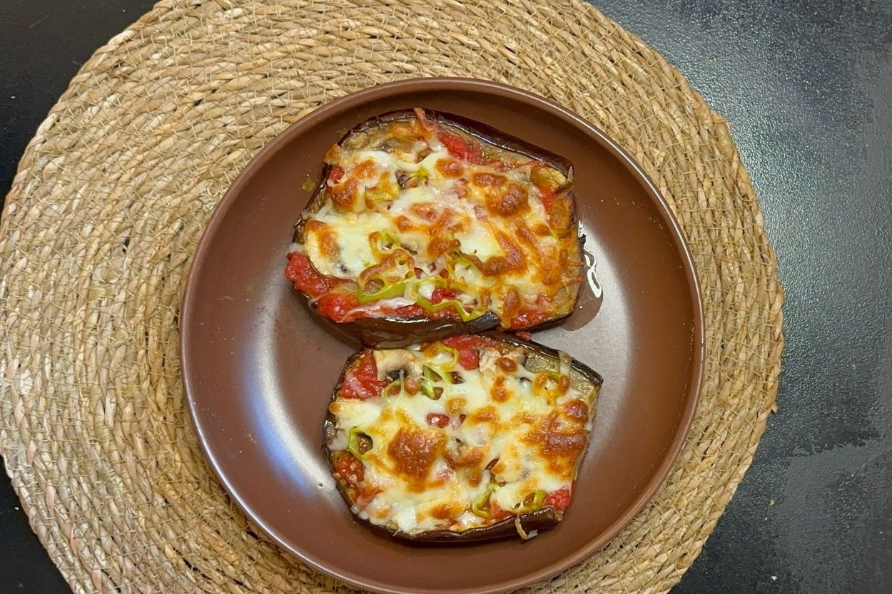 Patlıcandan Kolay Pizza Tarifi