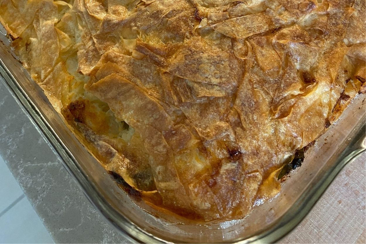 Soslu Kırpık Börek Tarifi