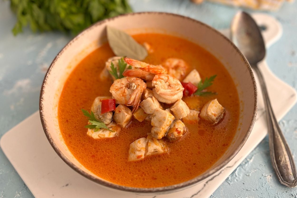 Tom Yum Goong (Tom Yun Çorbası) Tarifi